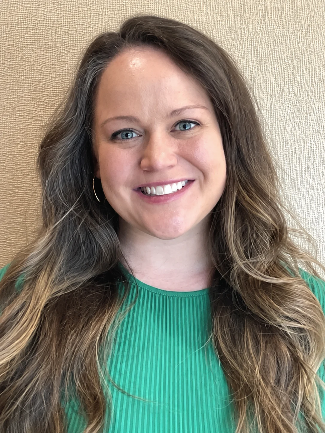 Hannah Thompson, Licensed Massage Therapist at Crossroads Chiropractic
