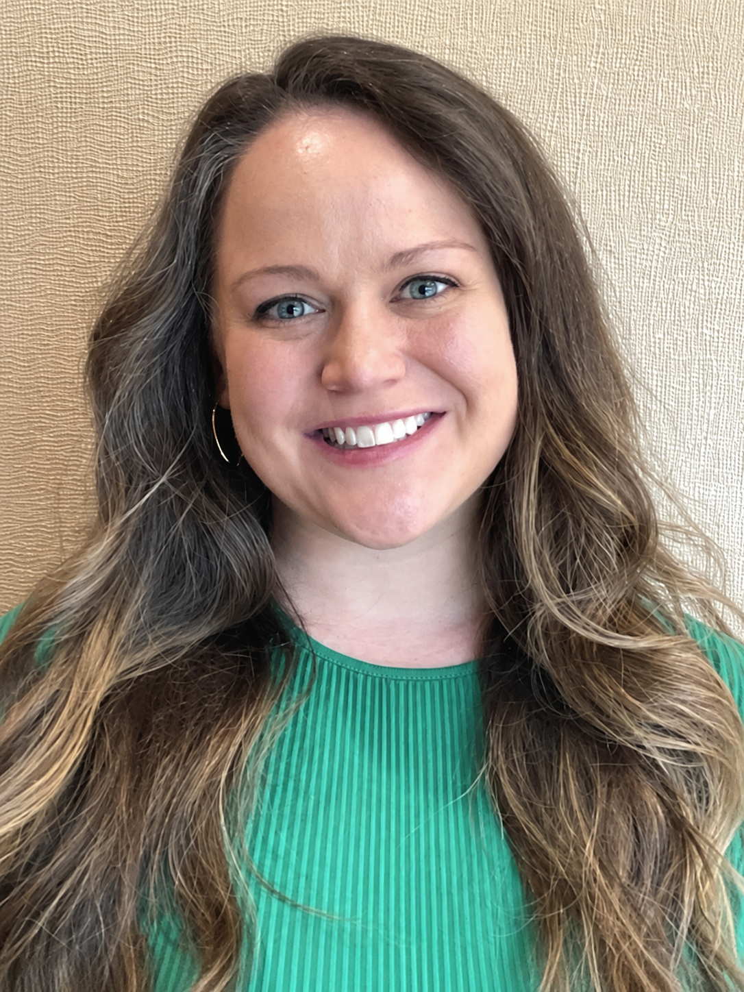 Hannah Thompson, Licensed Massage Therapist at Crossroads Chiropractic